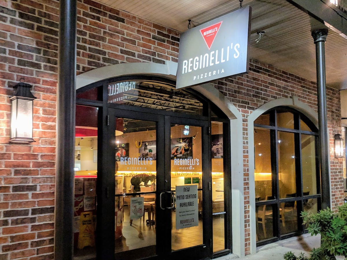 Reginelli's Pizzeria